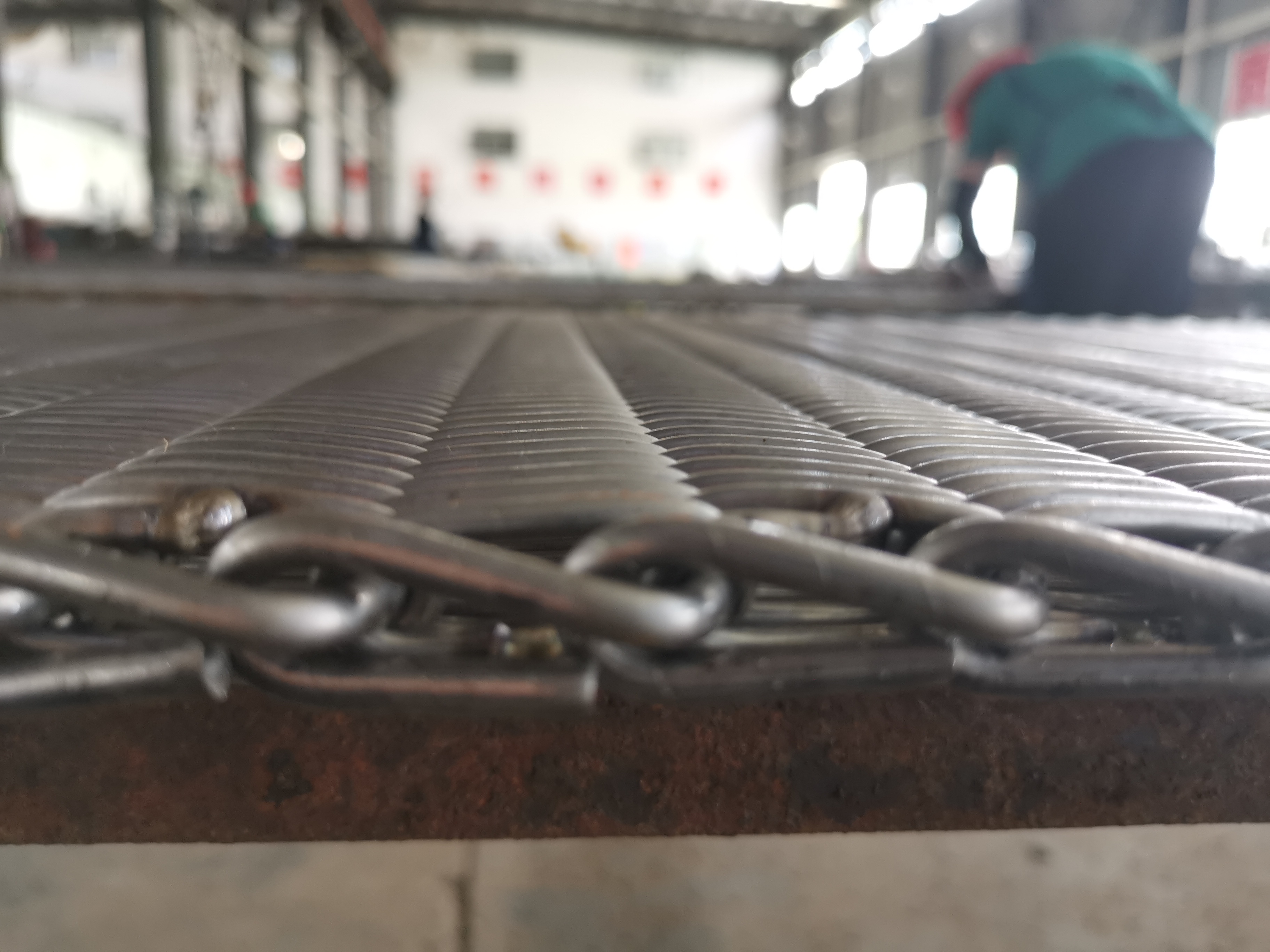 燒結(jié)爐網(wǎng)帶卡頓跳動(dòng)怎么辦？